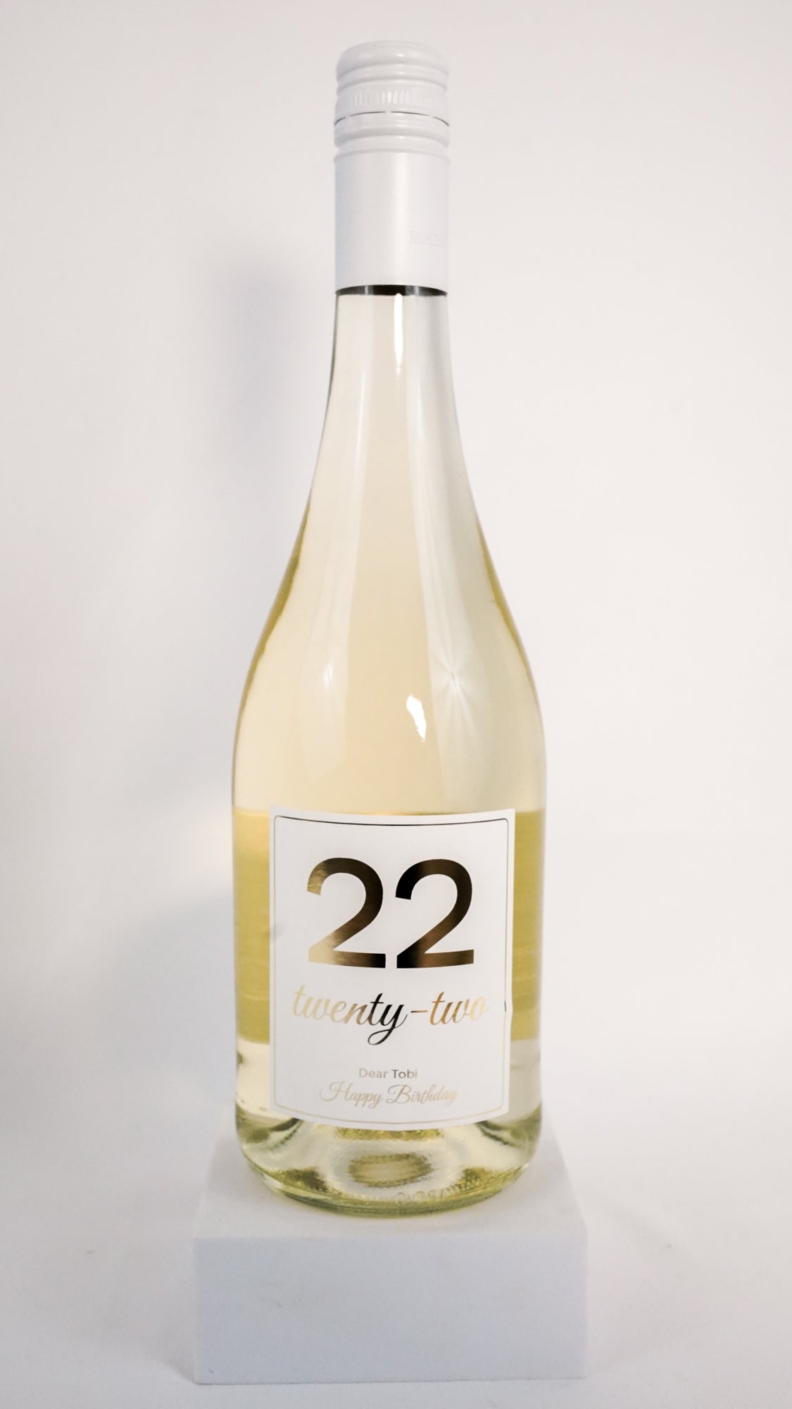 Personalisierter alkoholfreier Sekt zum Geburtstag mit individuellem Etiketten